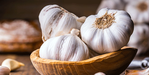 Yemeklerde sarımsak kullananlar dikkat! Kurutuyor...