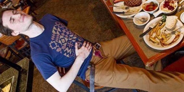 Yemekten sonra bunu yapmayın! Ucunda ölüm var