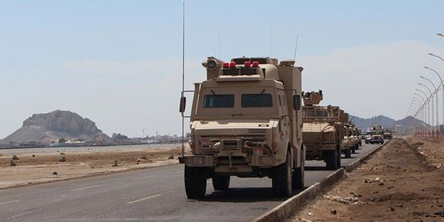 Yemen ordusu El-Hazm kentini kuşattı