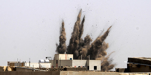 Yemen’de askeri akademi vuruldu