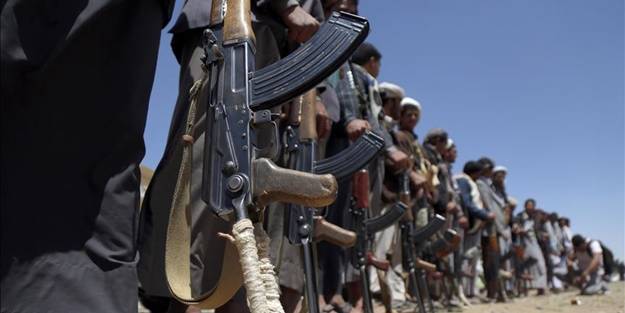 Yemen'de çatışmaları takip ediyordu! Gazeteci öldürüldü