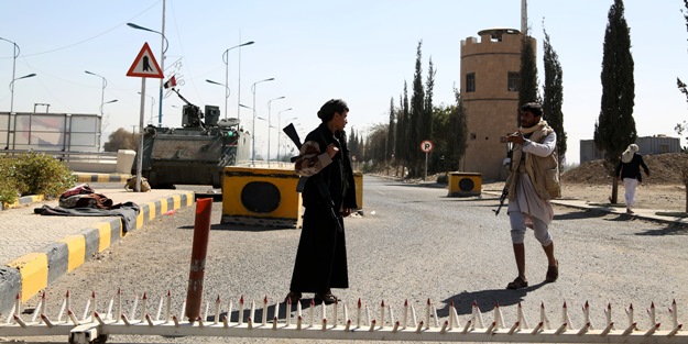 Yemen'de hükümet istifa etti