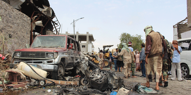 Yemen'de kanlı saldırı 12 ölü