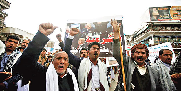 Yemen’de siyonistle flörte protesto