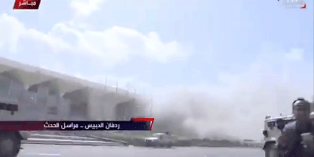 Yemen'de yeni kabine üyelerini hedef aldılar! Patlama sonrası ölü ve yaralılar var