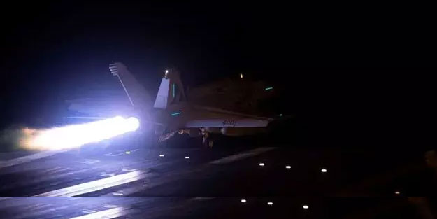 Yemen'i bombalayan ABD ve İngiltere'den intikam alacaklar