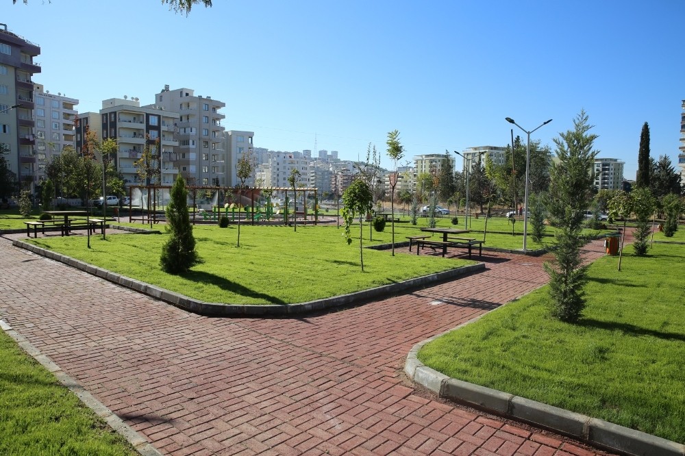 Yemyeşil Karaköprü için yeşil alan seferberliği sürüyor 