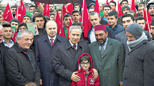 Yeni Akif’lere ihtiyacımız var