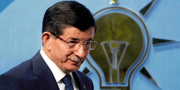 Yeni Akit tek tek maddeler halinde açıklıyor! İşte Ahmet Davutoğlu'nu ihraç edilmesine götüren süreç