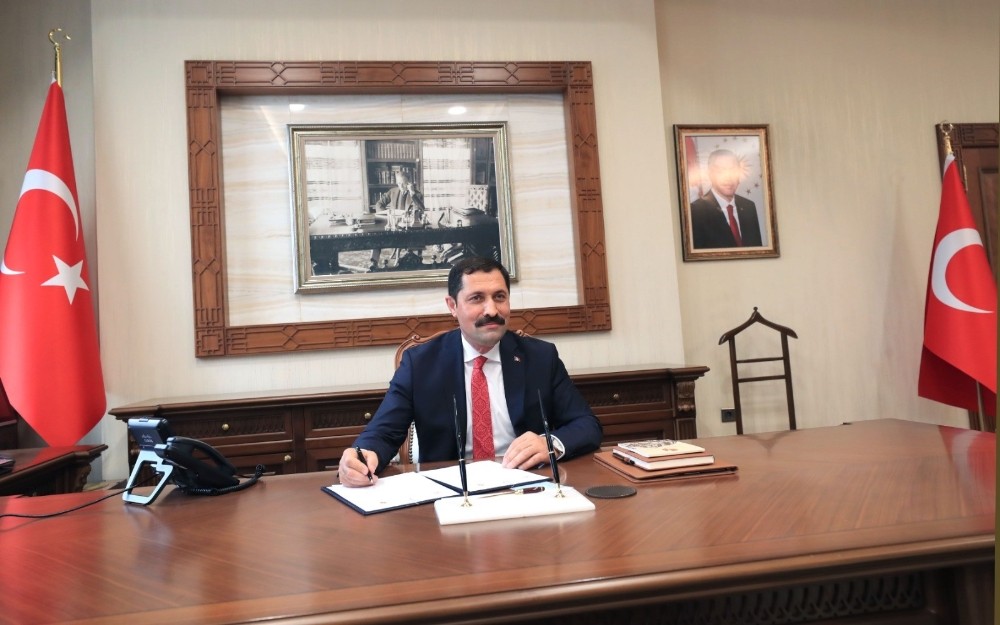 Yeni Amasya Valisi göreve başladı 