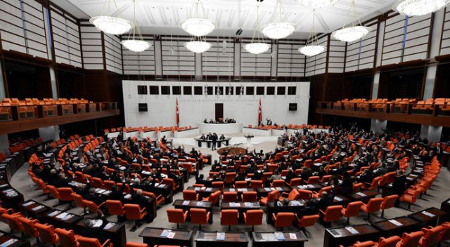 Yeni anayasa görüşmeleri başlıyor