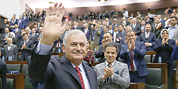 Yeni anayasa ile vesayet kalkacak