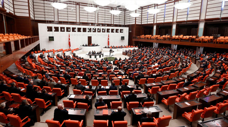 Yeni anayasa ne zaman uygulanacak?