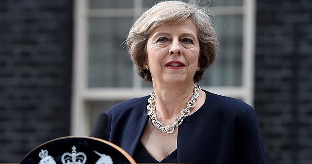 Yeni Başbakan May'dan Türkiye'ye destek mesajı