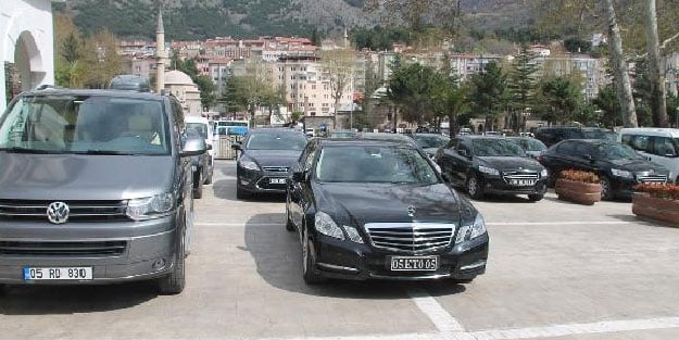 Yeni Belediye Başkanı birim müdürlerinin makam araçlarını kaldırdı