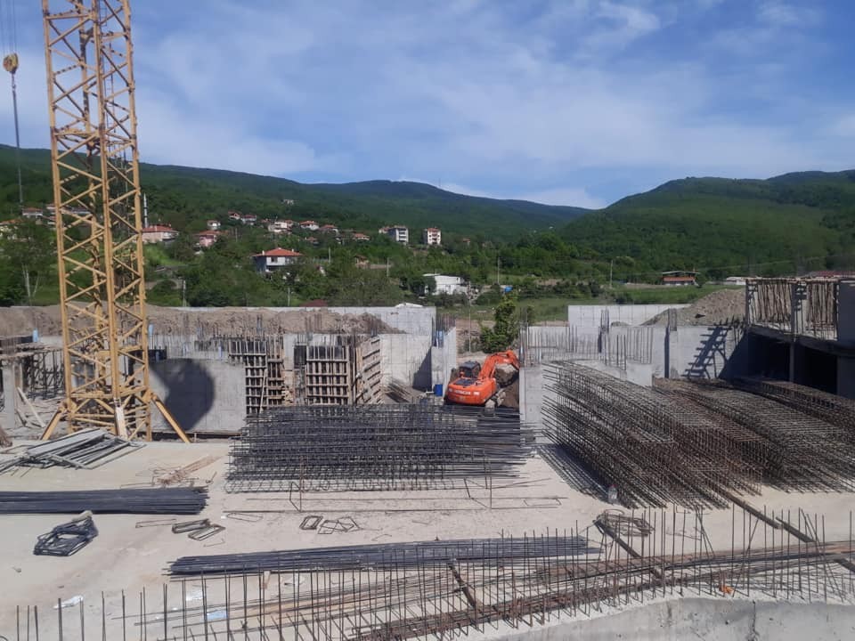 Yeni Cide Devlet Hastanesi inşaatında çalışmalar sürüyor 