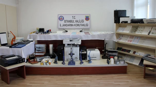 Yeni çipli kimlik kartı operasyonu