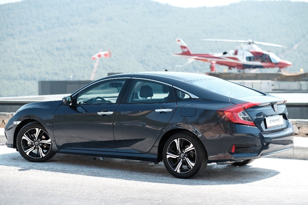 Yeni Civic Sedan yarın satışa çıkıyor 