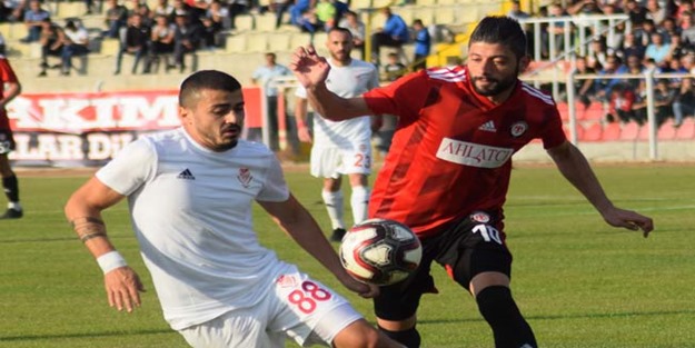 Yeni Çorumspor'da sakatlık şoku! Golcü oyuncu 3 hafta yok