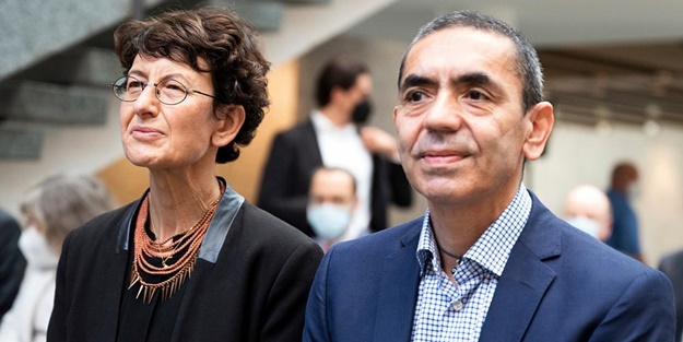 "Yeni dalga kapıda" deyip tarih verdi: Tekrar maske takmaya başlayabiliriz