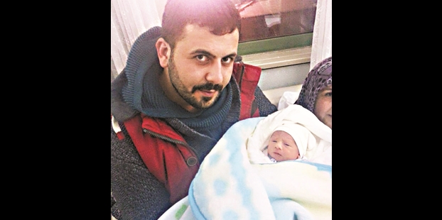 Yeni doğan çocuğuna şehidin ismini verdiler