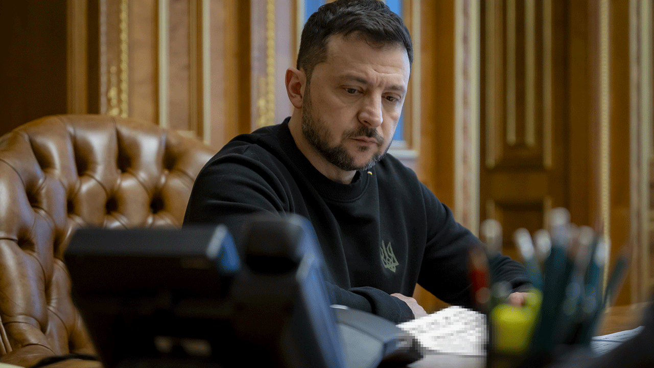 Yeni dünya savaşının ayak sesleri! Ukrayna'ya savaş uçağı sevkiyatı!