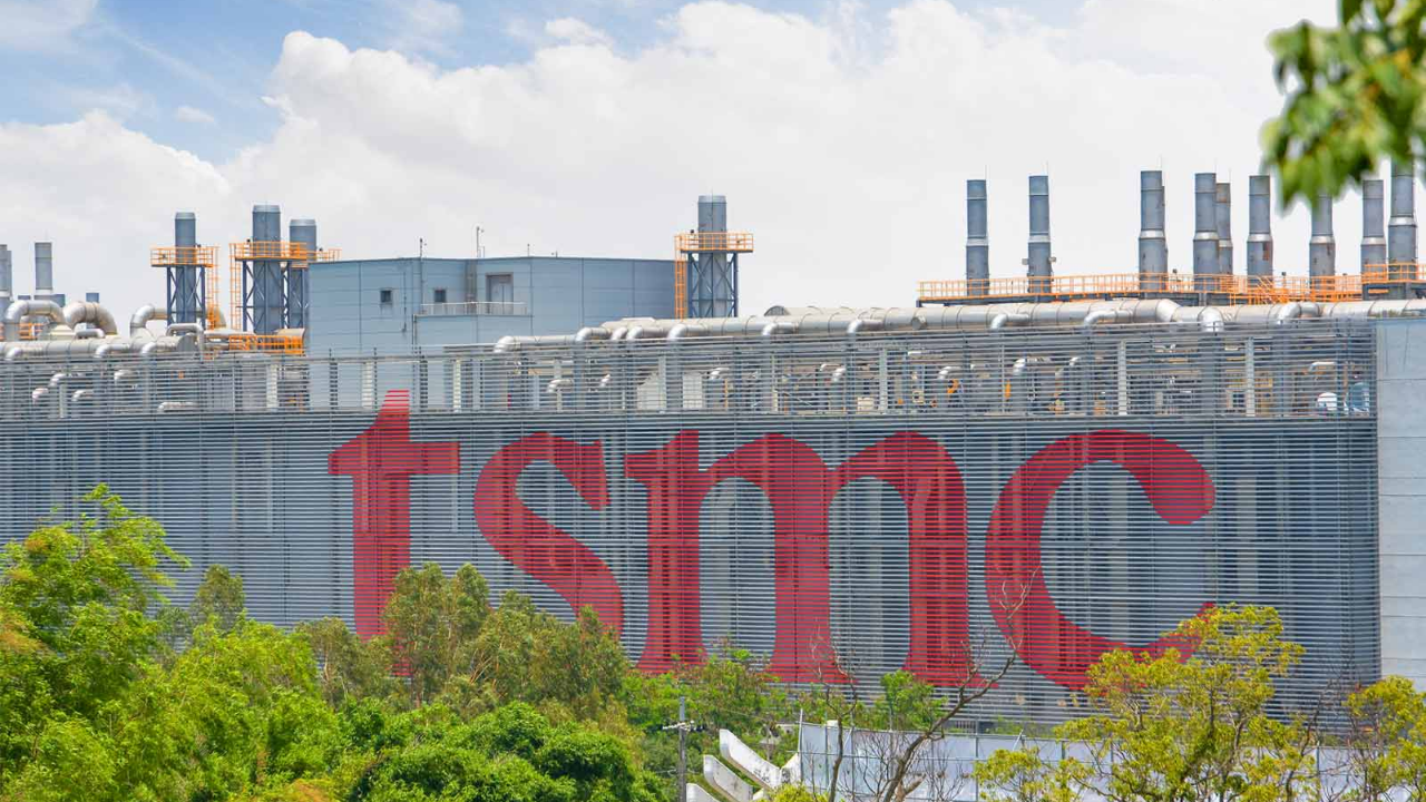 Yeni fabrikalar kuruyor! 1nm üretim süreci için düğmeye basıldı