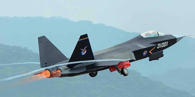 Yeni hayalet uçağını gizli tutuyorlar! Dünya F-35’leri konuşurken FC-31’lerin geliştirilmiş versiyonu geliyor