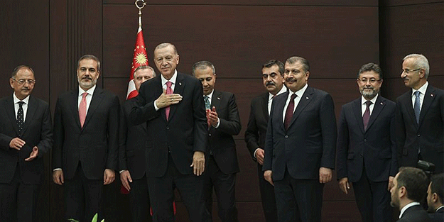 Yeni Kabine listesi resmen açıklandı! Başkan Erdoğan'ın 2023 Yeni Kabine Bakanlar Kurulu listesinde kimler var?