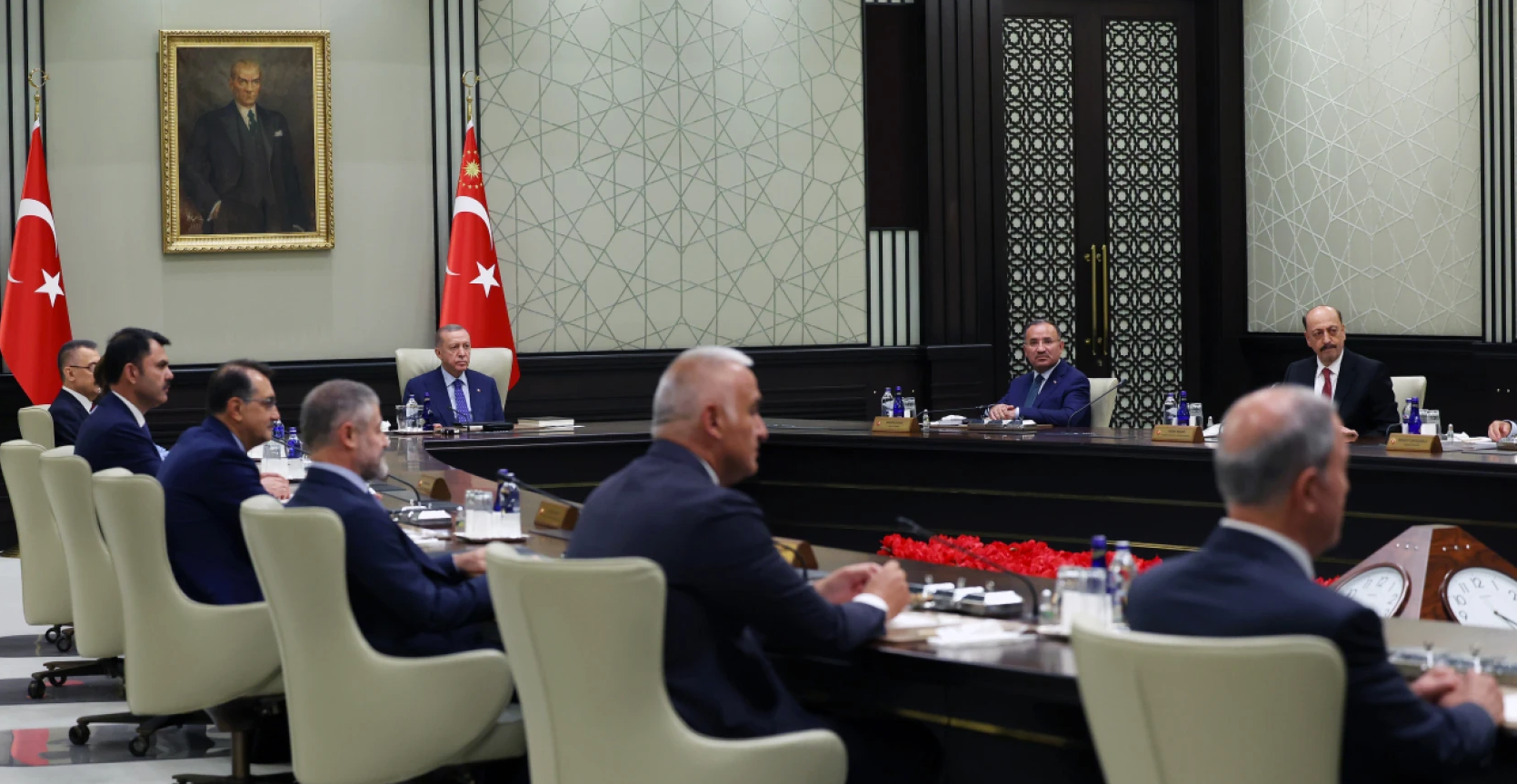 Yeni kabineyle ilgili o iddia şok etti! Bu gerçekten doğru mu