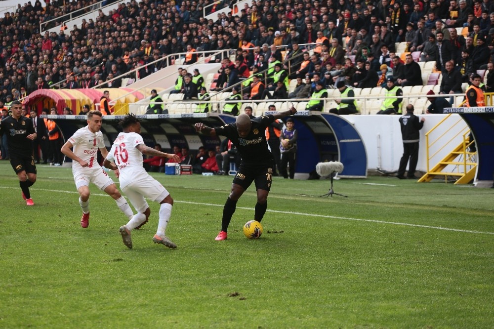 Yeni Malatyaspor geçmişi arıyor 