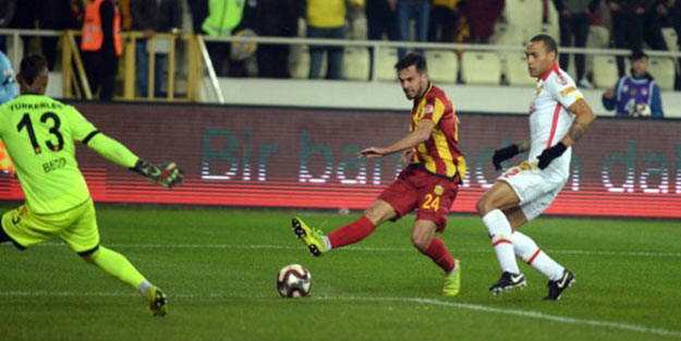 Yeni Malatyaspor kupada dolu dizgin!