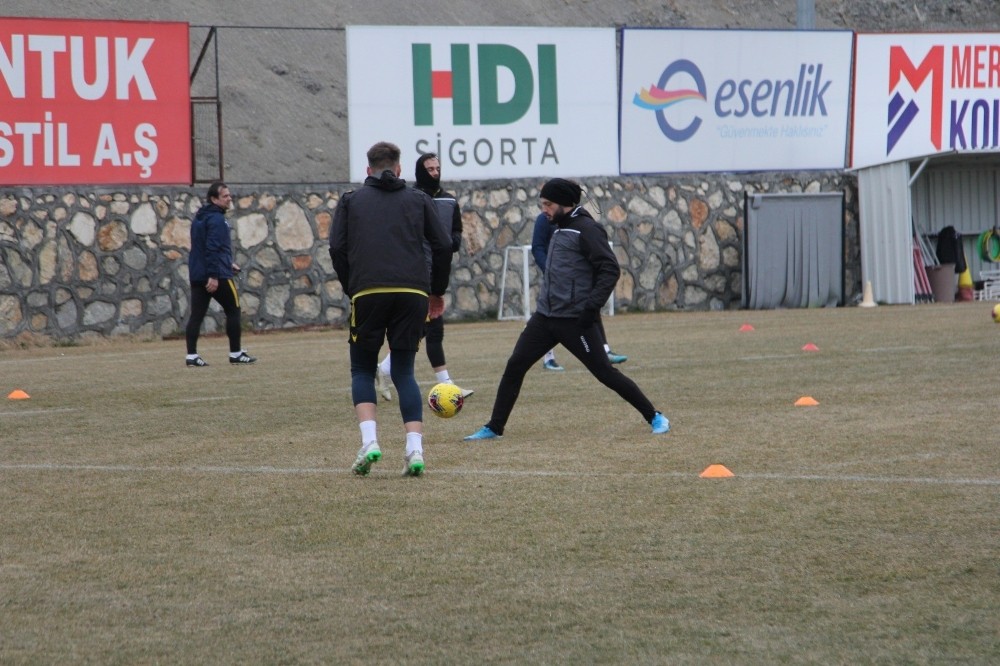 Yeni Malatyaspor’da Ankaragücü mesaisi sürüyor 