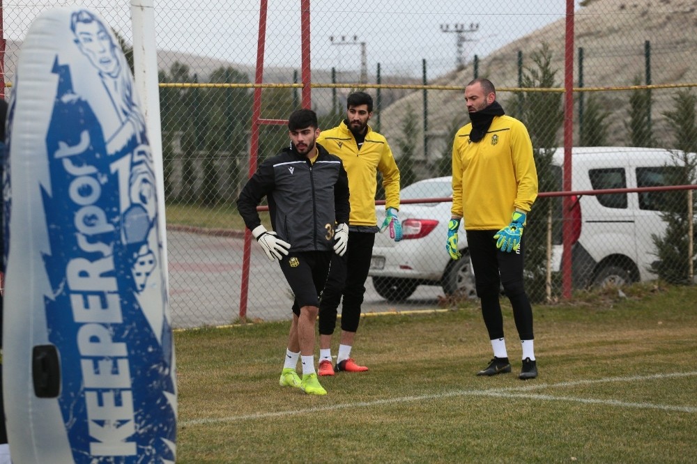 Yeni Malatyaspor’da Gaziantep FK. maçı mesaisi sürüyor 