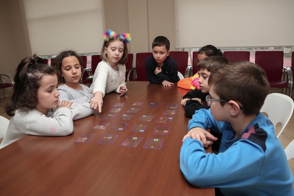 Yeni nesil akıl oyunlarıyla geleceğe hazırlanıyor 