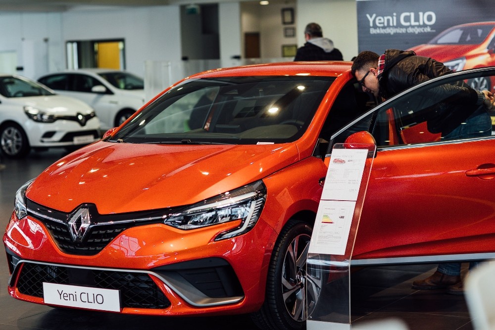 Yeni Renault Clio 5, tasarımı ve sürüş kalitesiyle dikkat çekiyor 