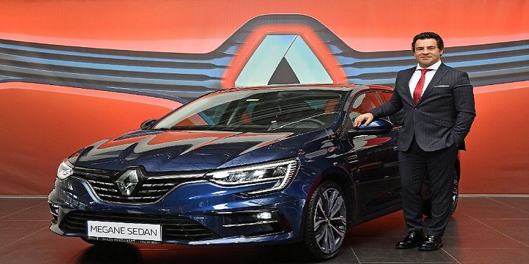 Yeni Renault Megane Sedan şık tasarımıyla birlikte yenilendi