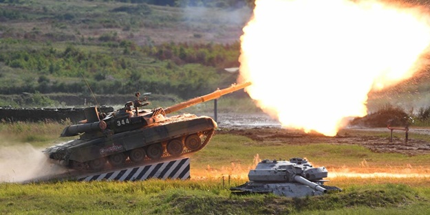 Yeni T-90M tankları Rus ordusunda göreve başladı