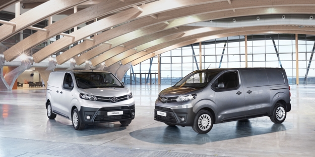 Yeni Toyota PROACE VAN işinizin tüm ihtiyaçlarını karşılamaya geliyor