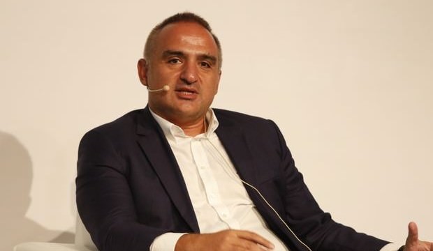 Yeni turizm bakanı Ersoy’a büyük destek!