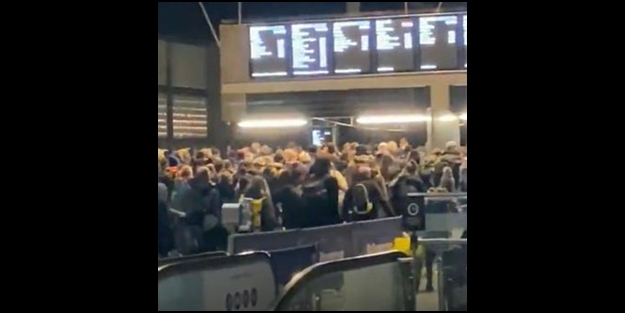 Yeni virüs paniği: Londra'dan kaçışlar başladı!