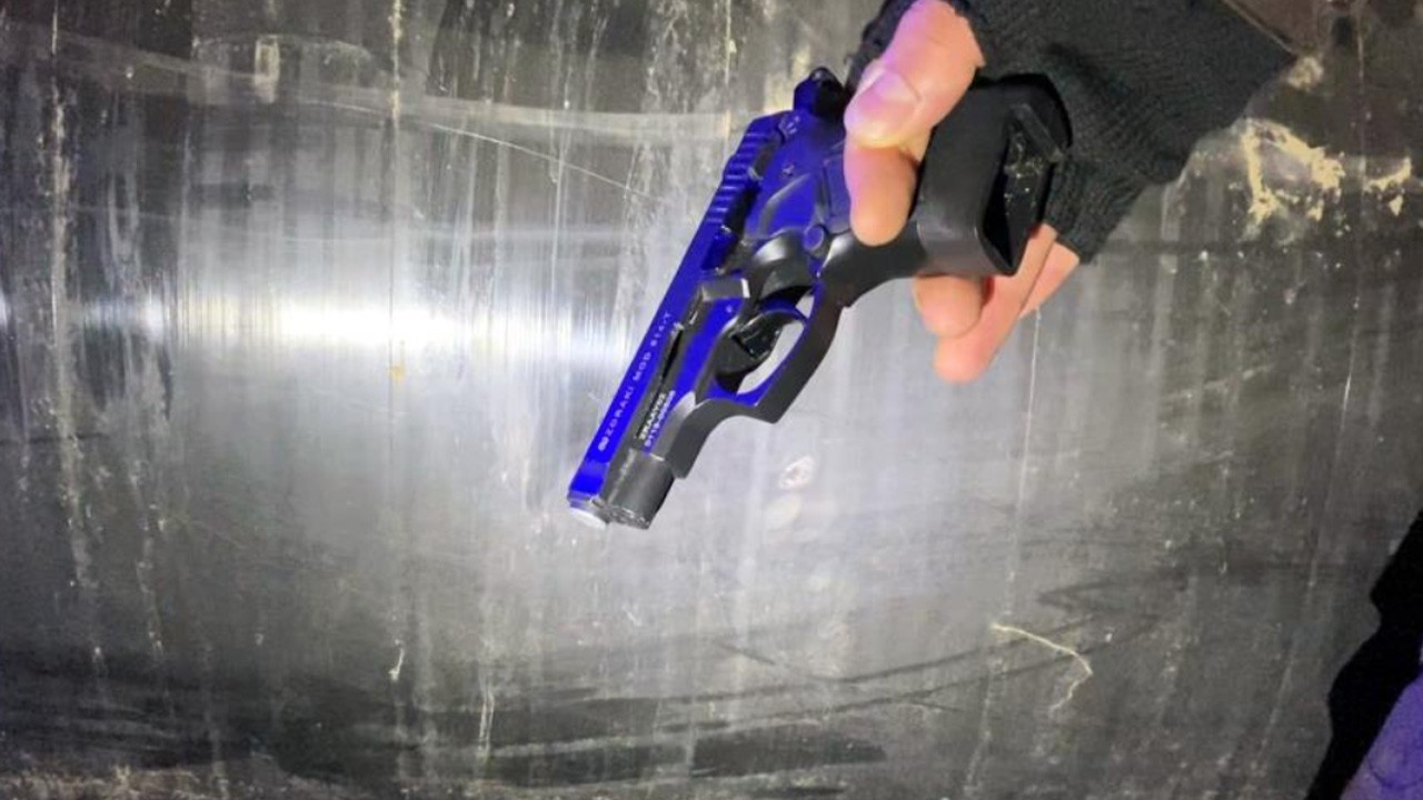 Yeni yıla ateş ederek girdi! Gözaltına alındı