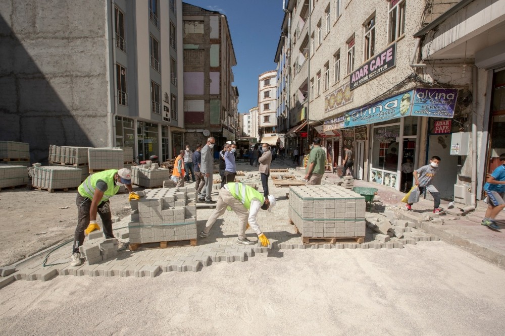 Yeni yollar İpekyolu’na değer katıyor 