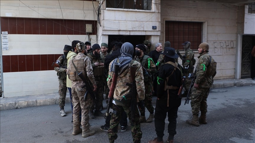 Yeni yönetim resmen duyurdu! Şam'da operasyon…