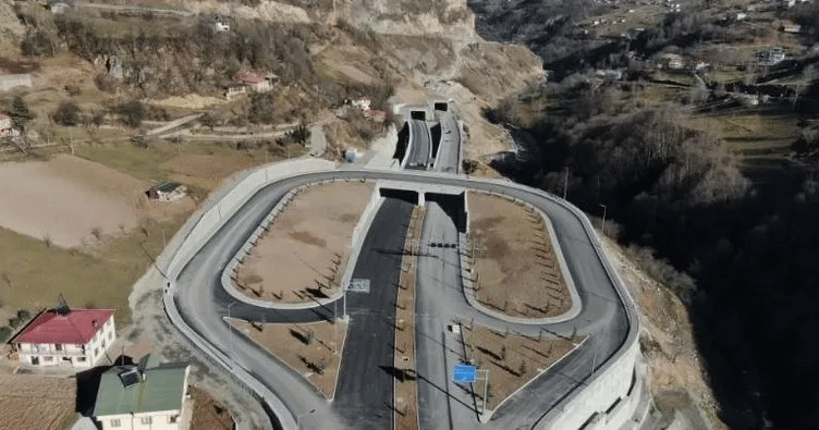 Yeni Zigana Tüneli muhalefete resmen yatırım dersi verdi