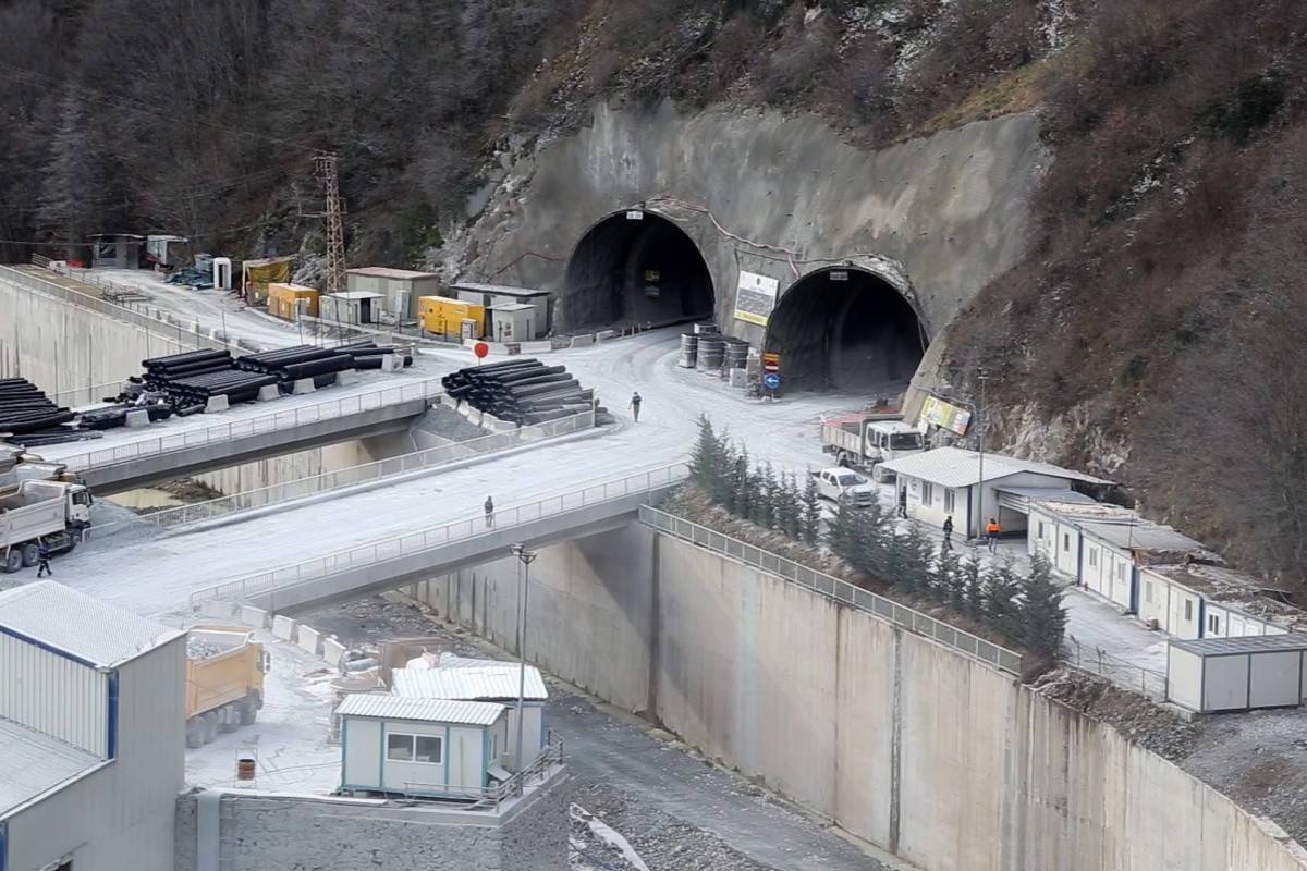 Yeni Zigana Tünelinde ışık göründü