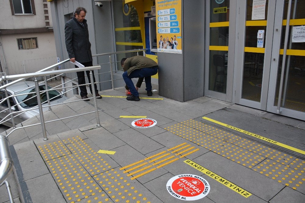 Yenice Belediyesinden stickerlı evde kal çağrısı 