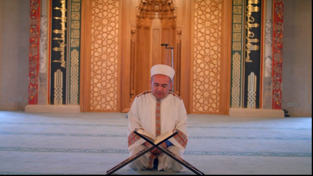 Yeniden inşa edilen tarihi camide 87 yıl sonra ilk mukabele okundu 