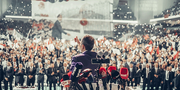 Yeniden Refah Partisi'nden depremzedeler için karar!