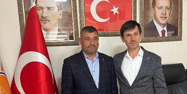 Yeniden Refah'ta istifa furyası sürüyor! 'CHP'nin yolunu açıyorlar' diyerek AK Parti'ye geçtiler